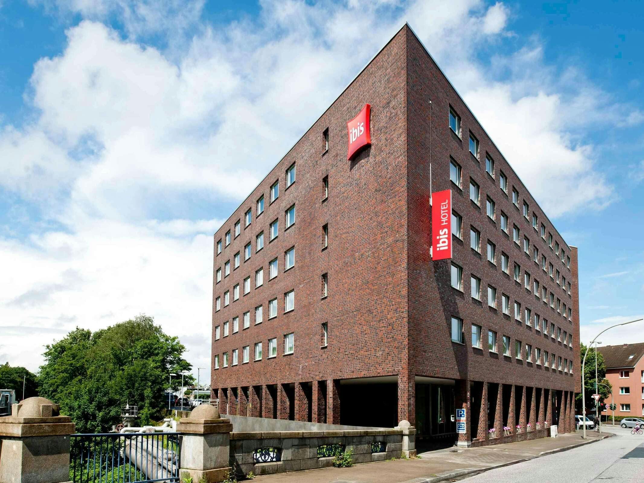 Hotel Ibis Hamburg Alsterring photo 2