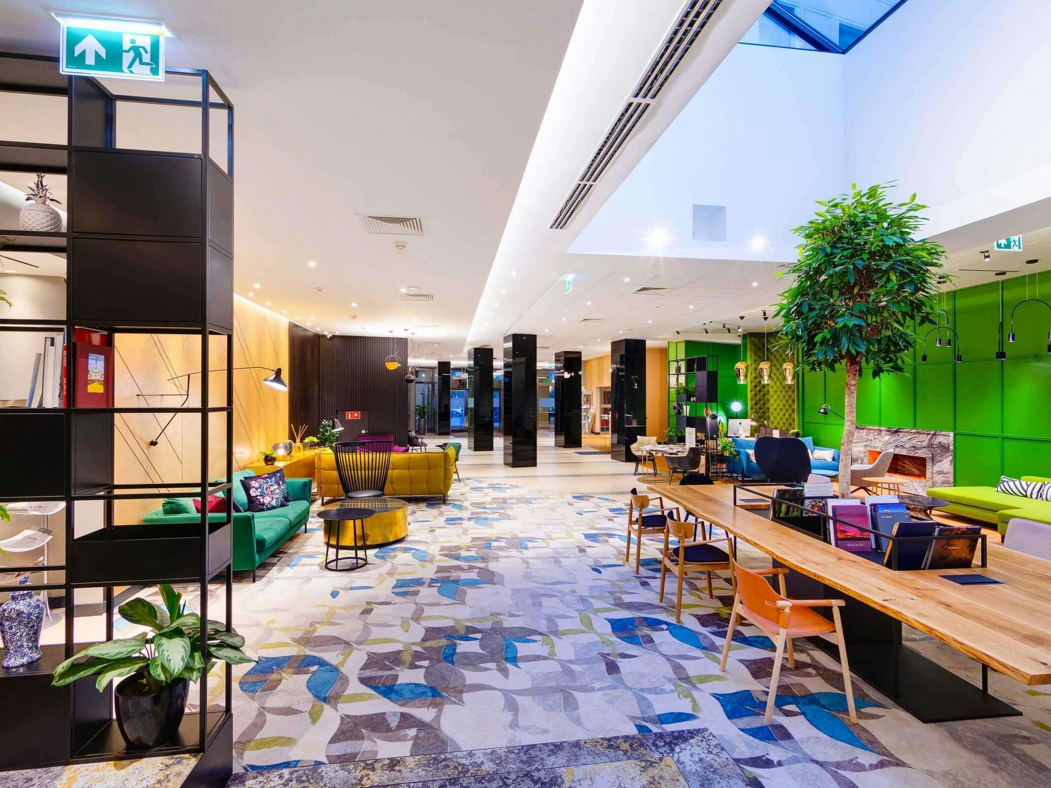 Hotel Mercure Warszawa Grand photo 1