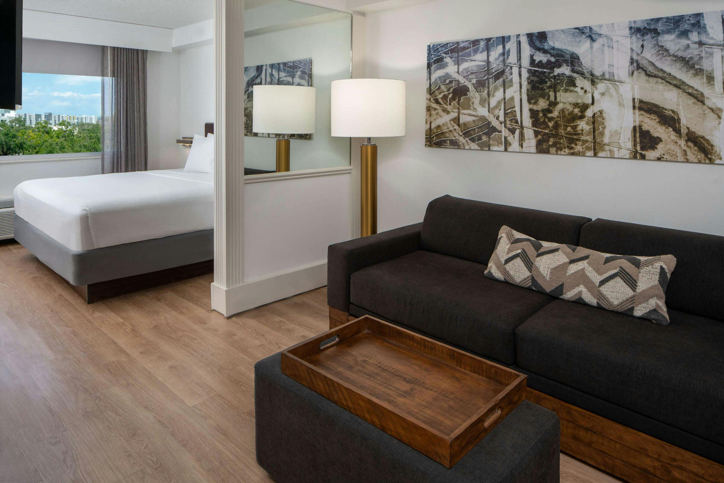 Hotel SpringHill Suites Fort Lauderdale Airport photo 2