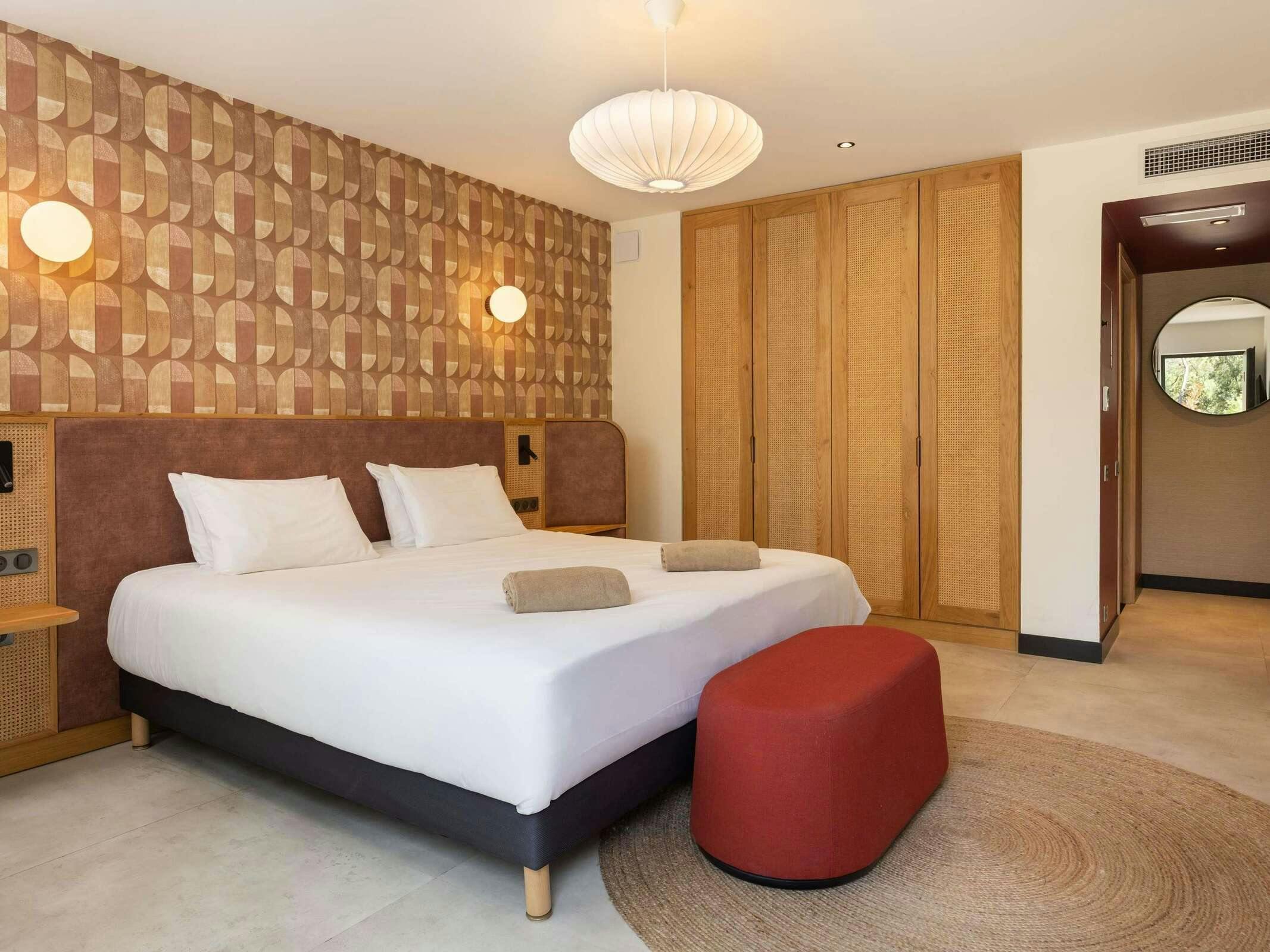 Hotel Mercure Brignoles Golf De Barbaroux & Spa photo 2