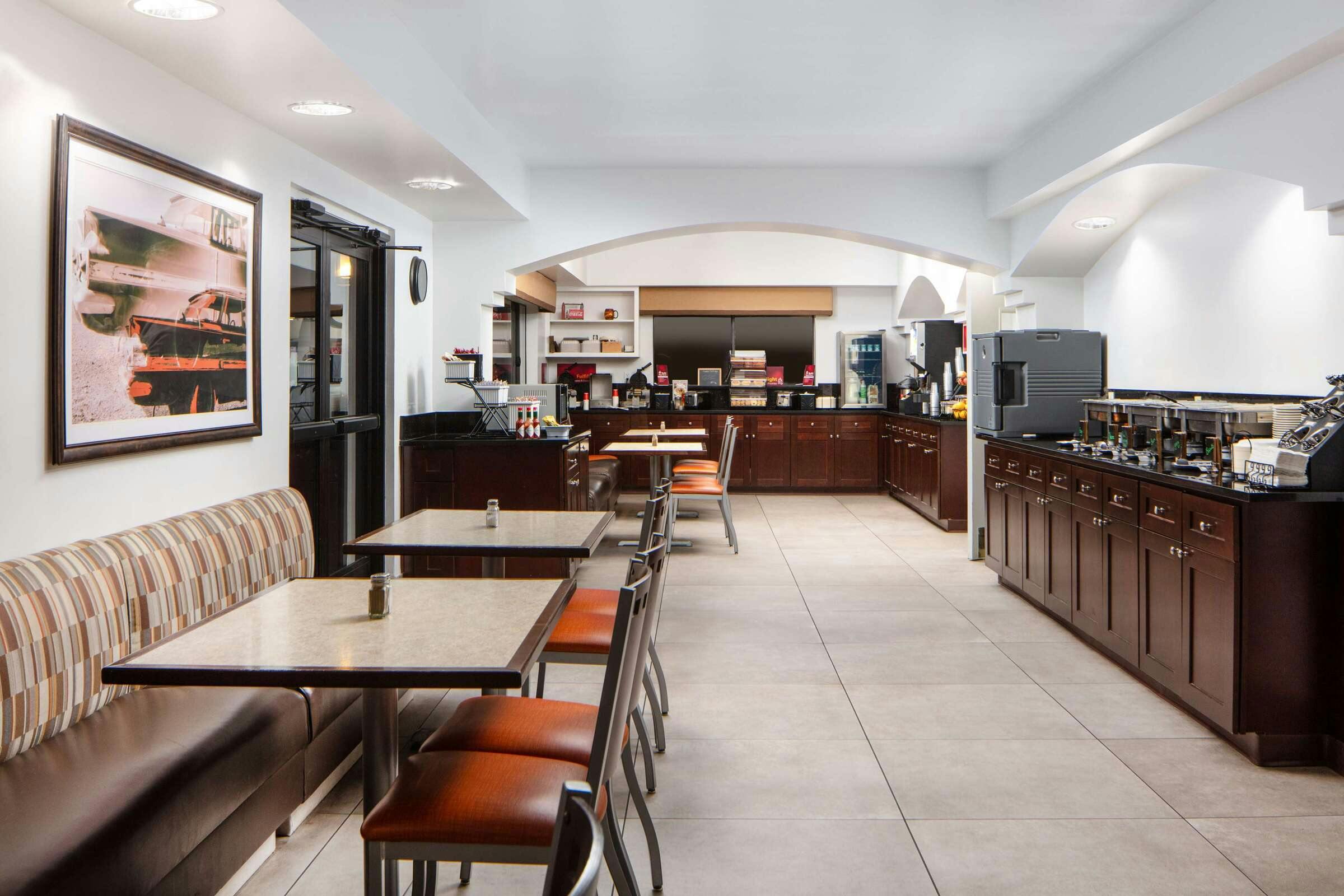 Hotel Best Western Plus King's Inn & Suites photo 5