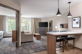 Hotel Candlewood Suites Mooresville/Lake Norman, NC, by IHG photo 2