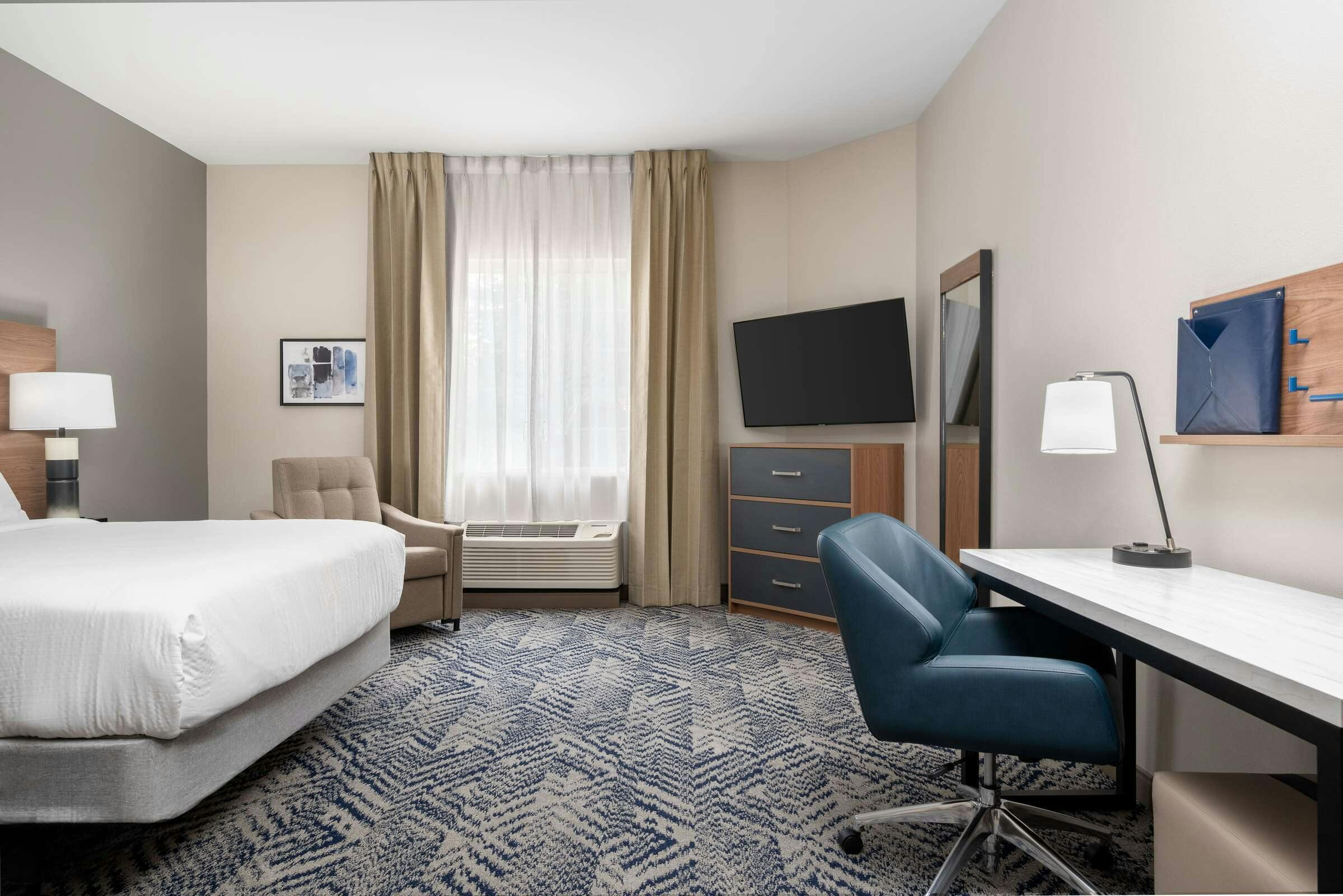 Hotel Candlewood Suites Mooresville/Lake Norman, NC, by IHG photo 3