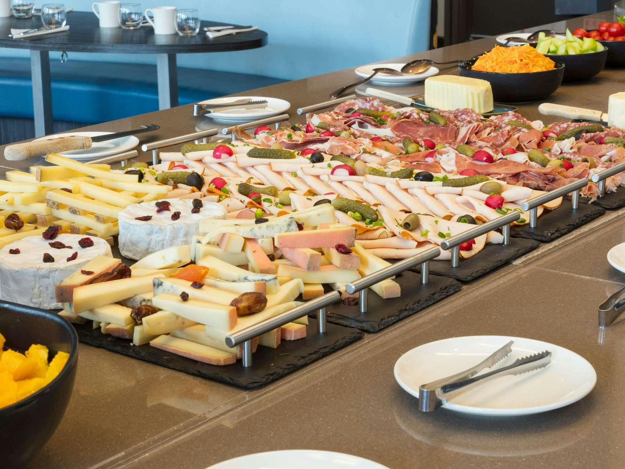 Hotel Novotel Paris Saint Denis photo 1