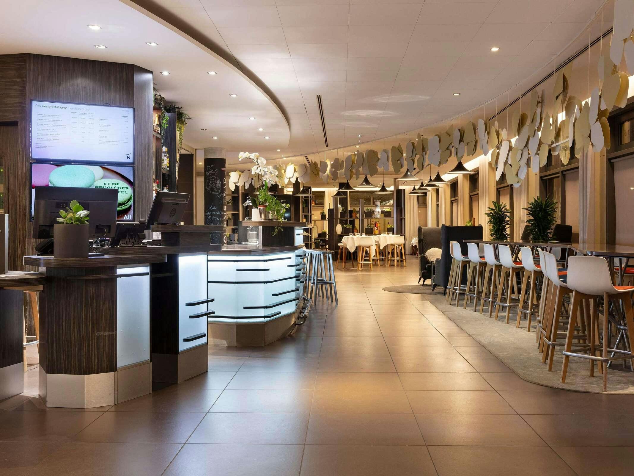 Hotel Novotel Paris Saint Denis photo 2