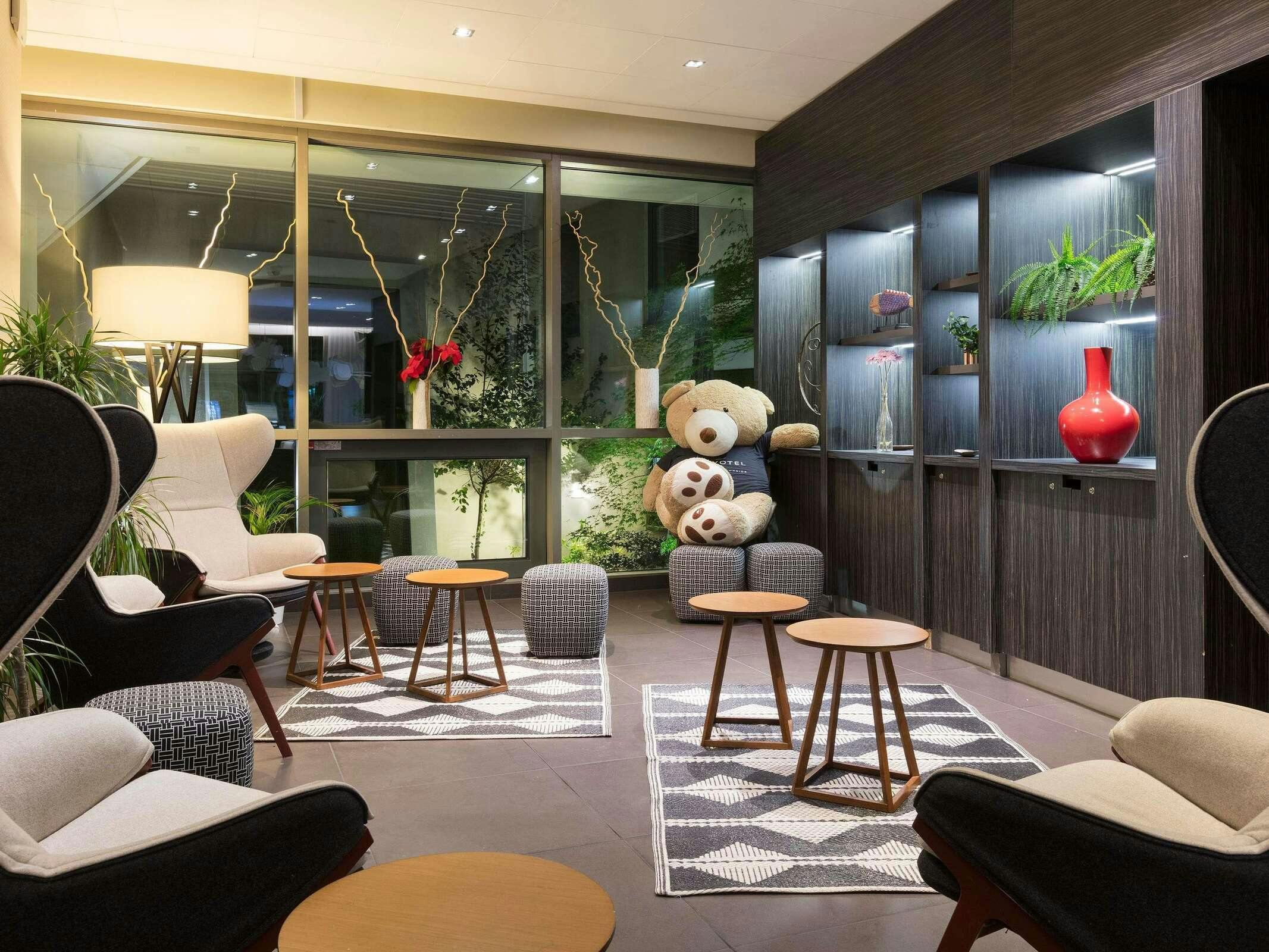 Hotel Novotel Paris Saint Denis photo 3