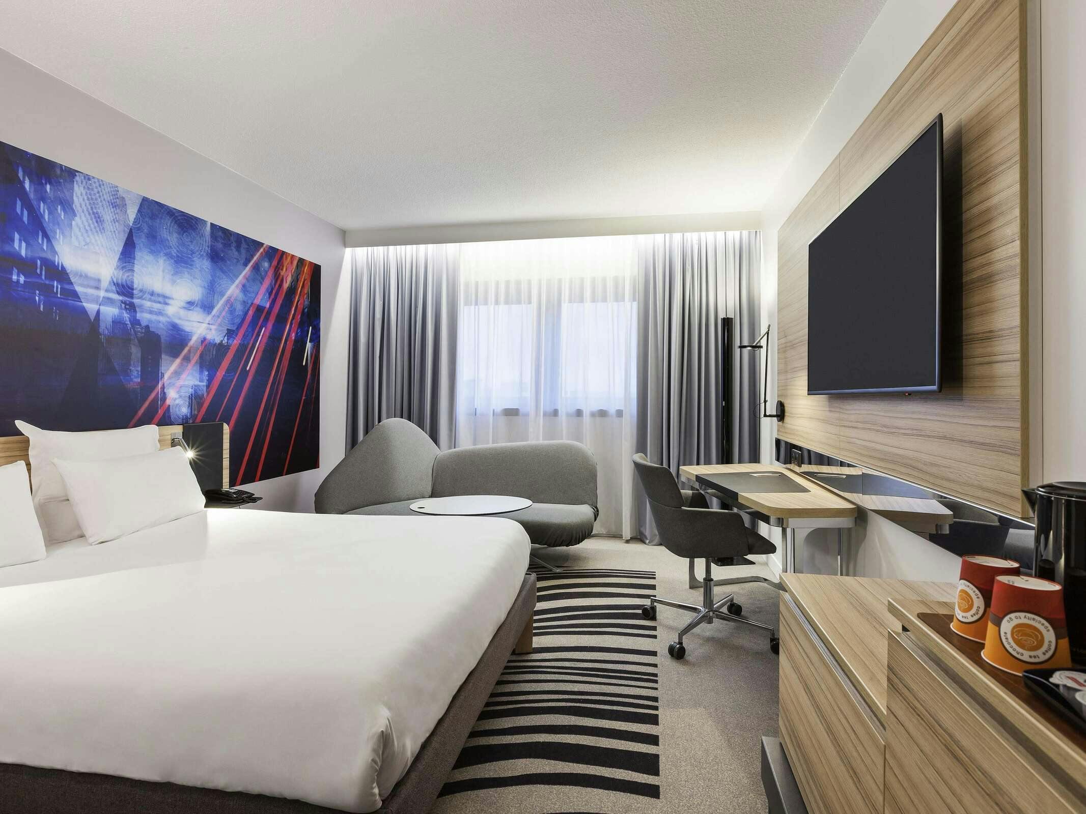 Hotel Novotel Tours Centre Gare photo 4