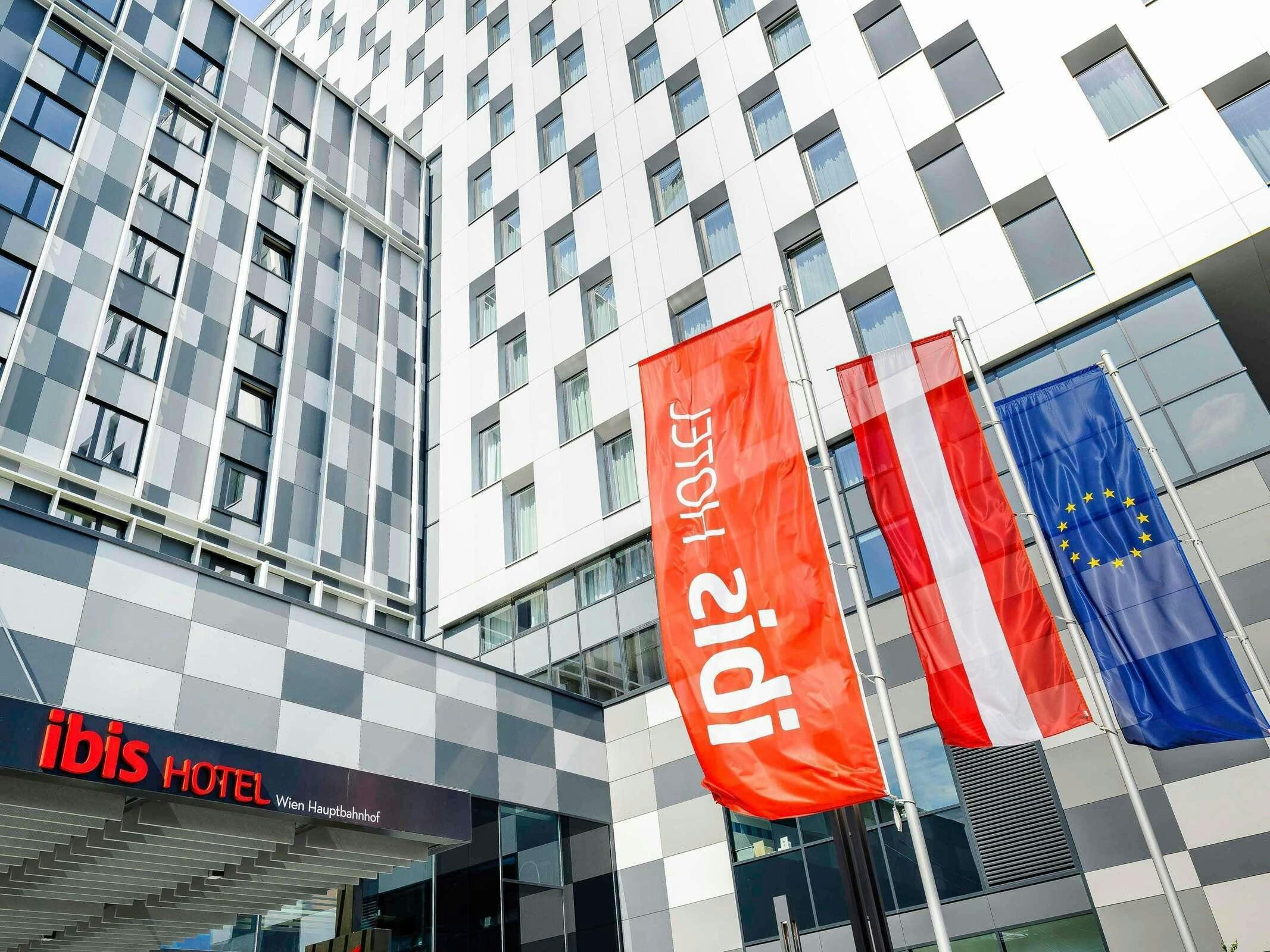 Hotel Ibis Wien Hauptbahnhof photo 1