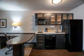 Hotel Sonesta Simply Suites Fort Worth Fossil Creek photo 4