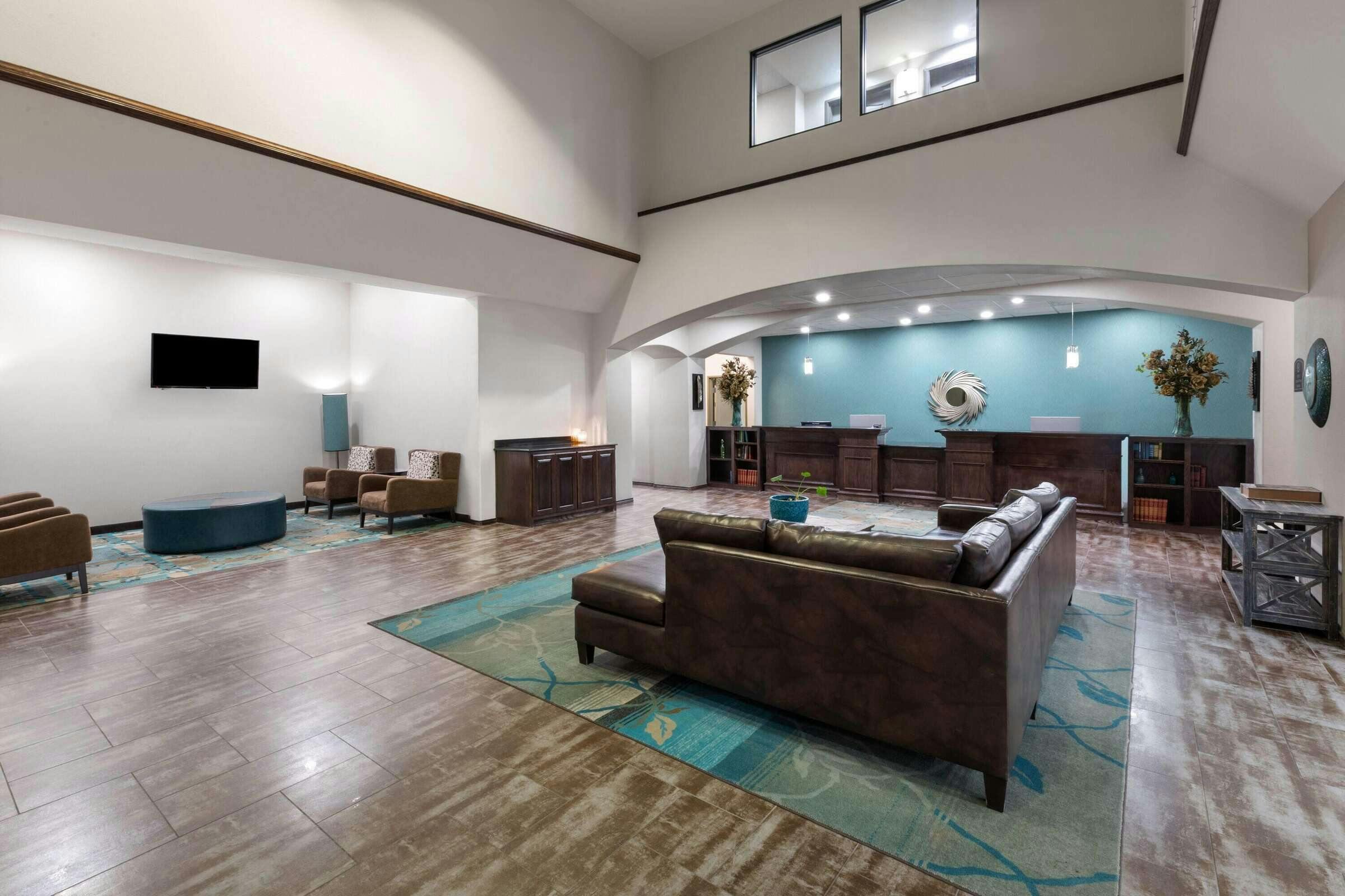 Hotel BU Andrews photo 3