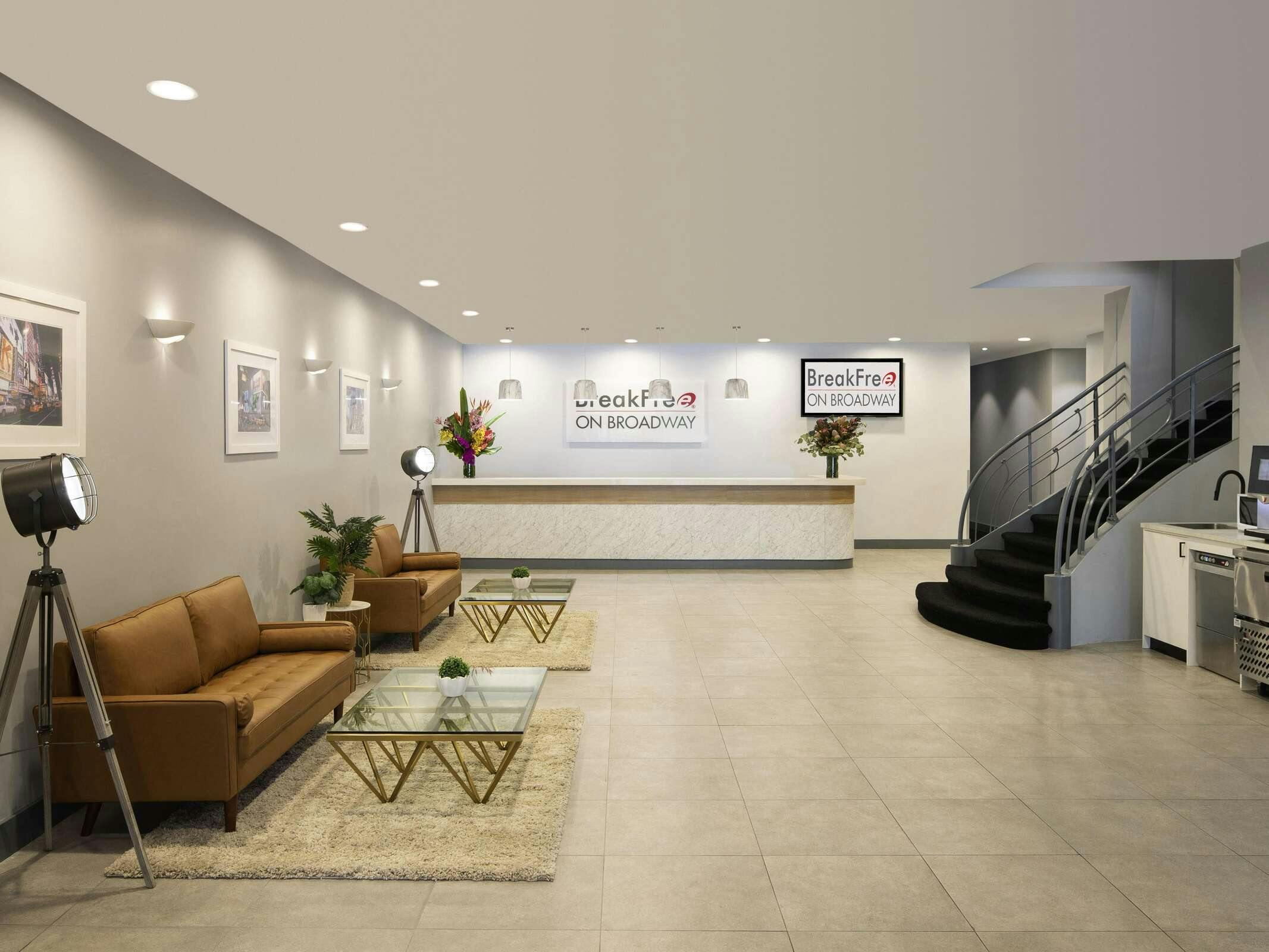 Hotel Break Free On Broadway Sydney photo 1