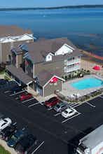 Hotel Cherry Tree Inn & Suites photo 1