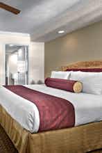 Hotel Cherry Tree Inn & Suites photo 2