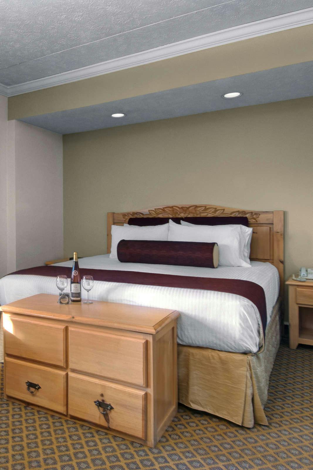 Hotel Cherry Tree Inn & Suites photo 3