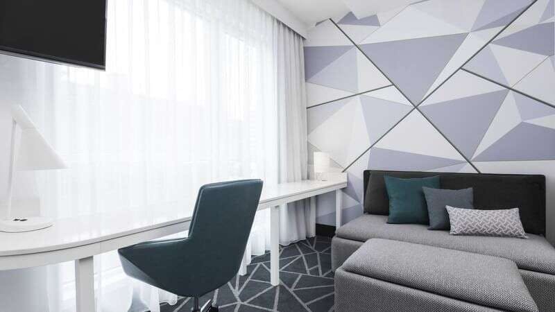 Hotel Warwick Le Crystal Montreal photo 4