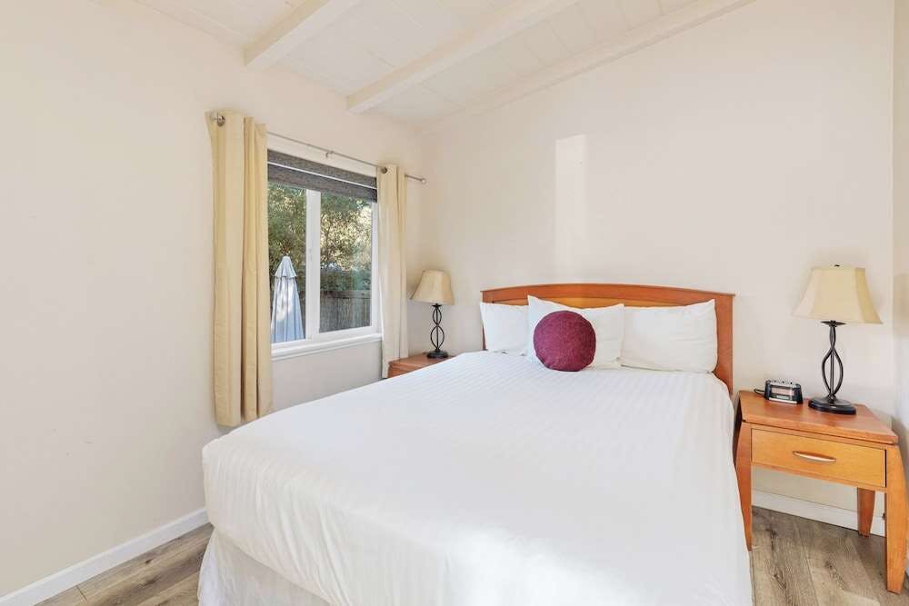 Hotel West Sonoma Inn & Spa photo 2