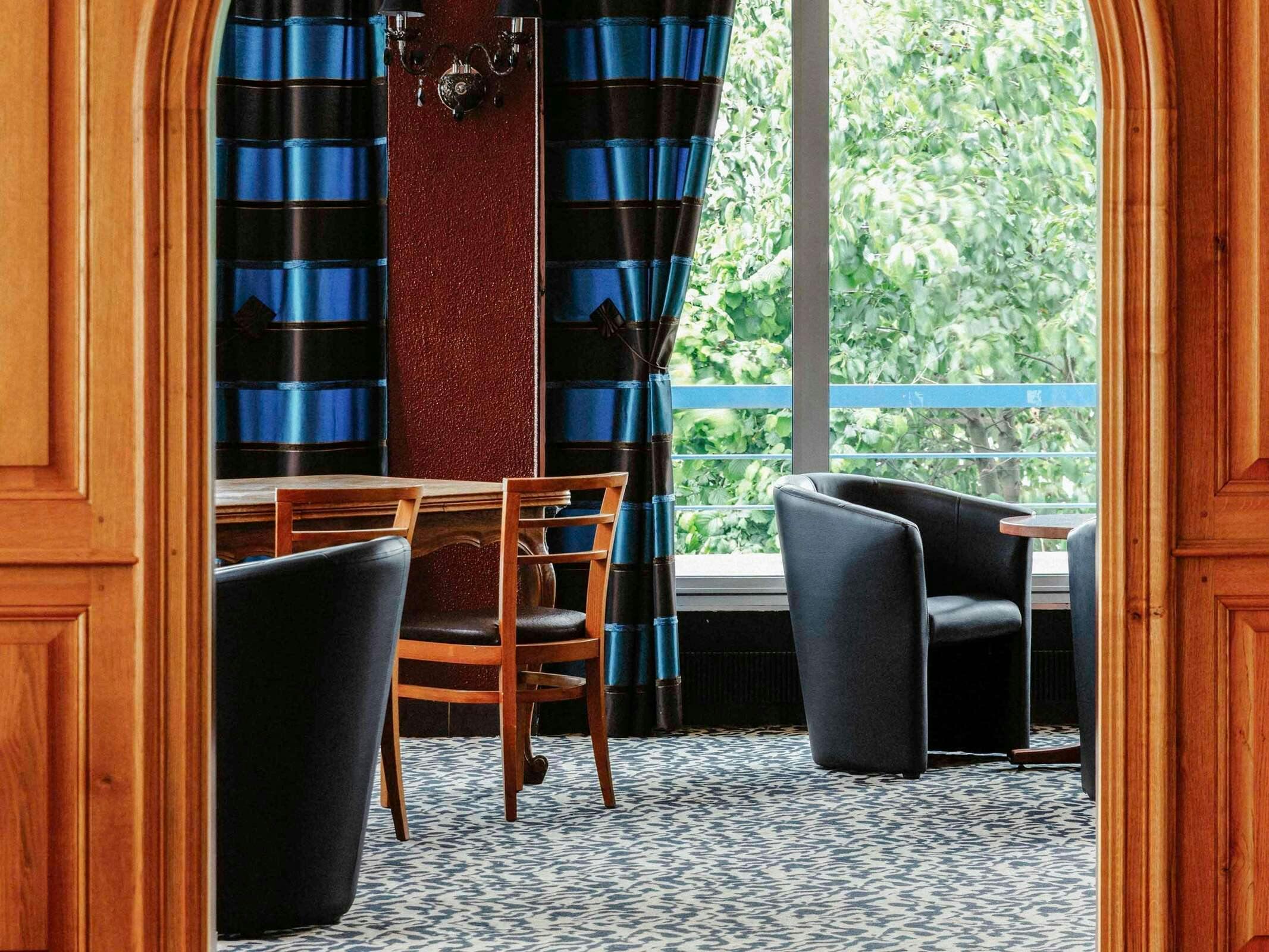 Hotel Hôtel Mercure Nevers Pont De Loire photo 3