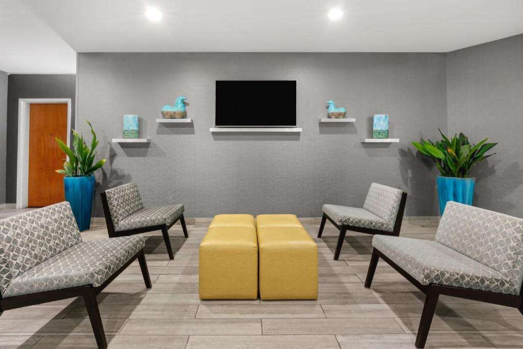 Hotel Hotel Aura photo 3