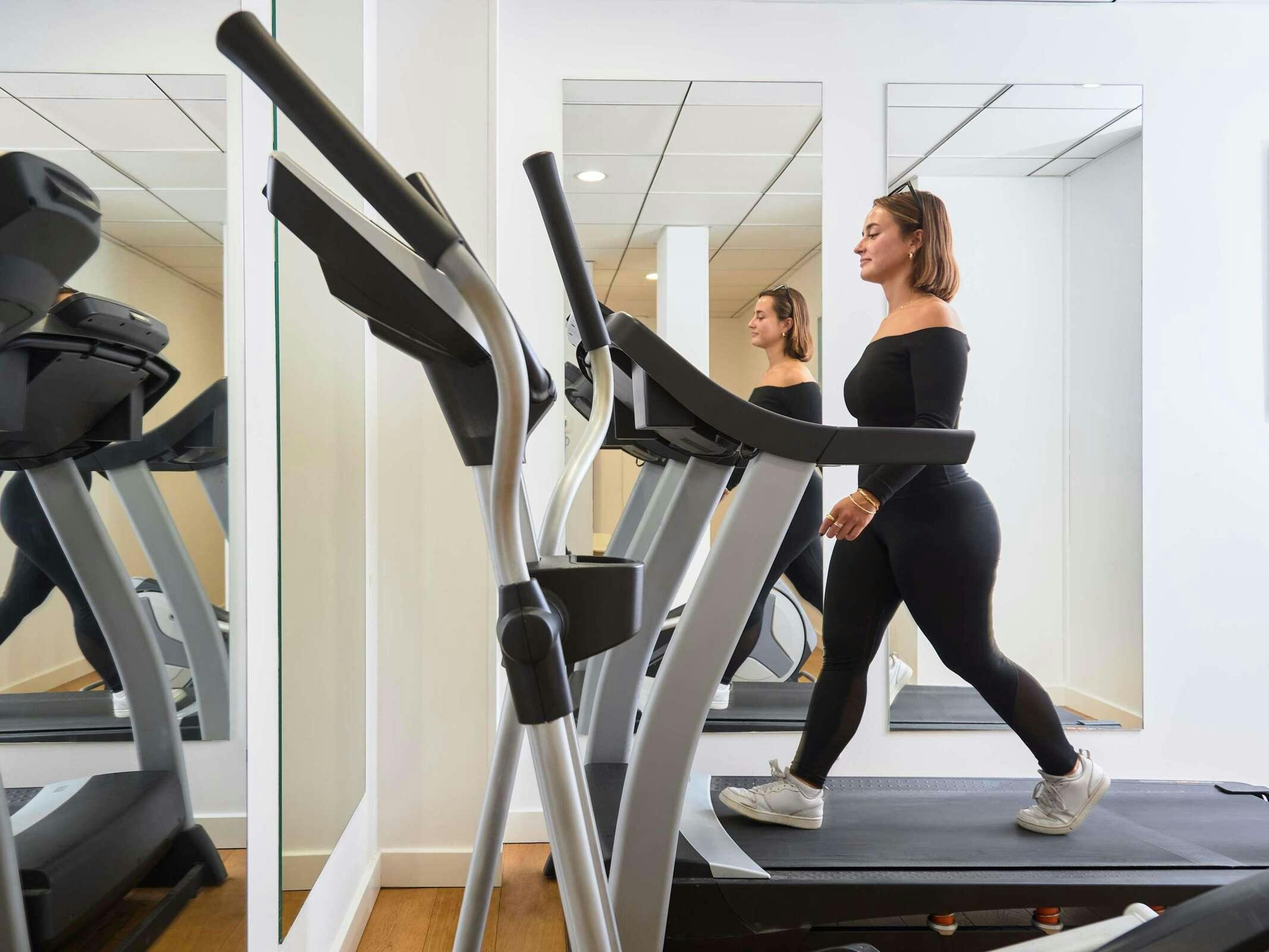 Hotel Ibis Styles Montélimar Centre photo 2