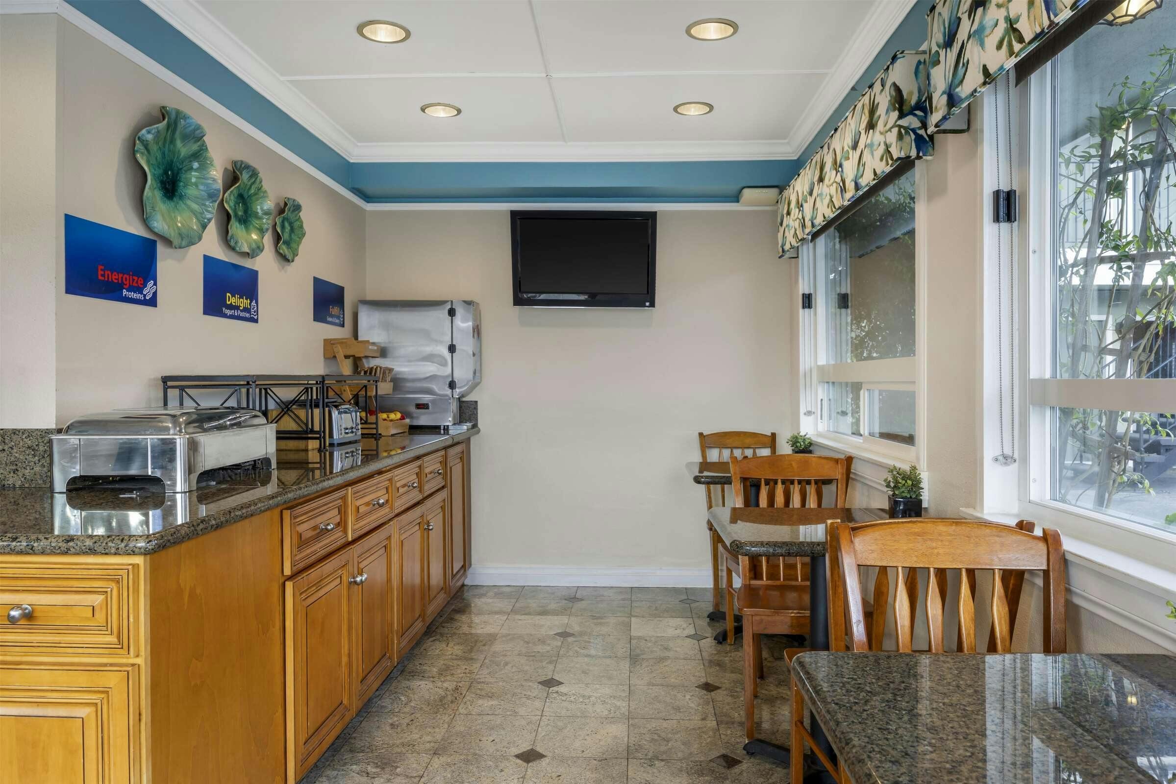 Hotel Best Western Tradewinds photo 2