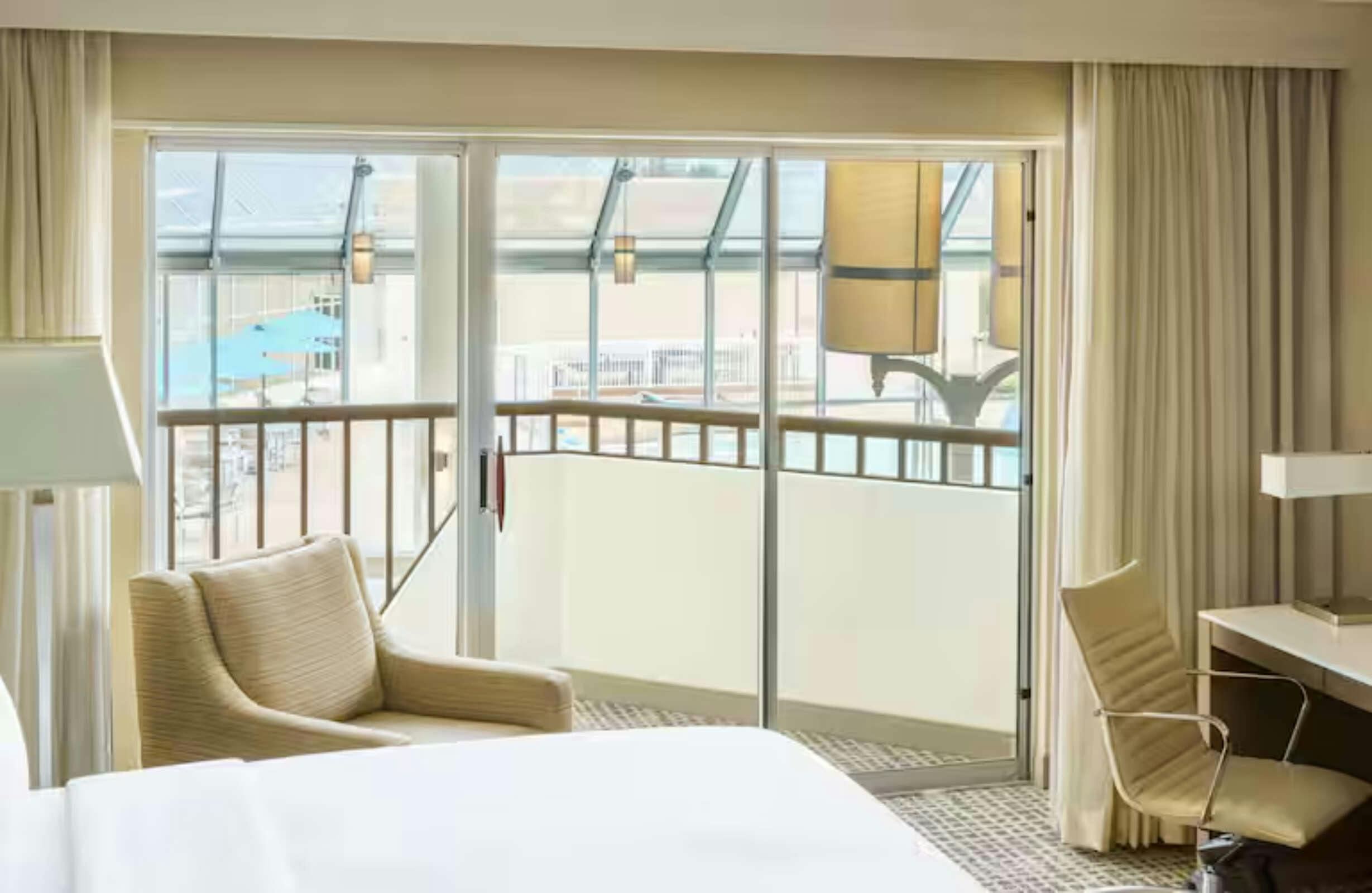 Hotel Doubletree By Hilton Orlando Airport photo 5