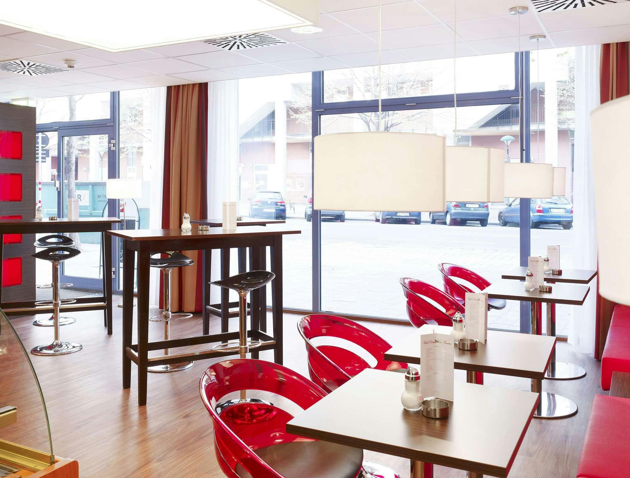 Hotel Best Western Plus Amedia Wien photo 2