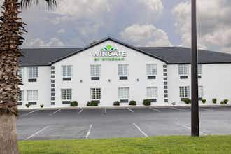 Hotel Wingate Savannah I-95 North photo 1