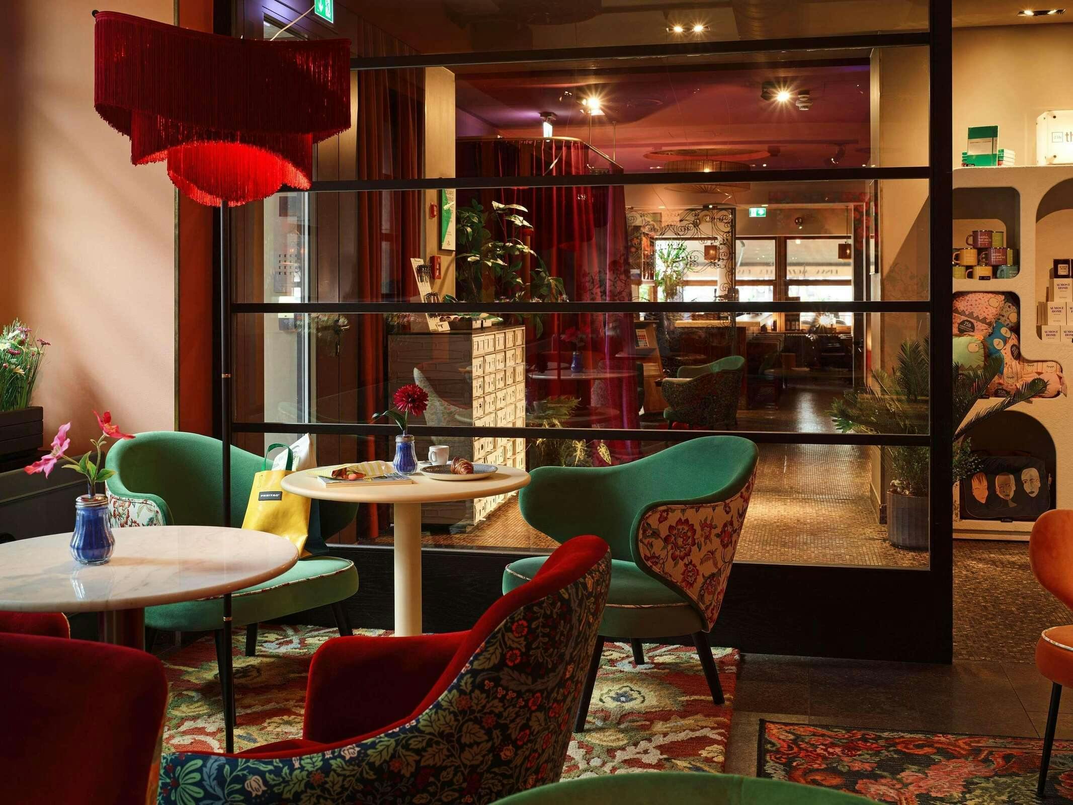 Hotel 25hours Hotel Frankfurt The Goldman photo 1