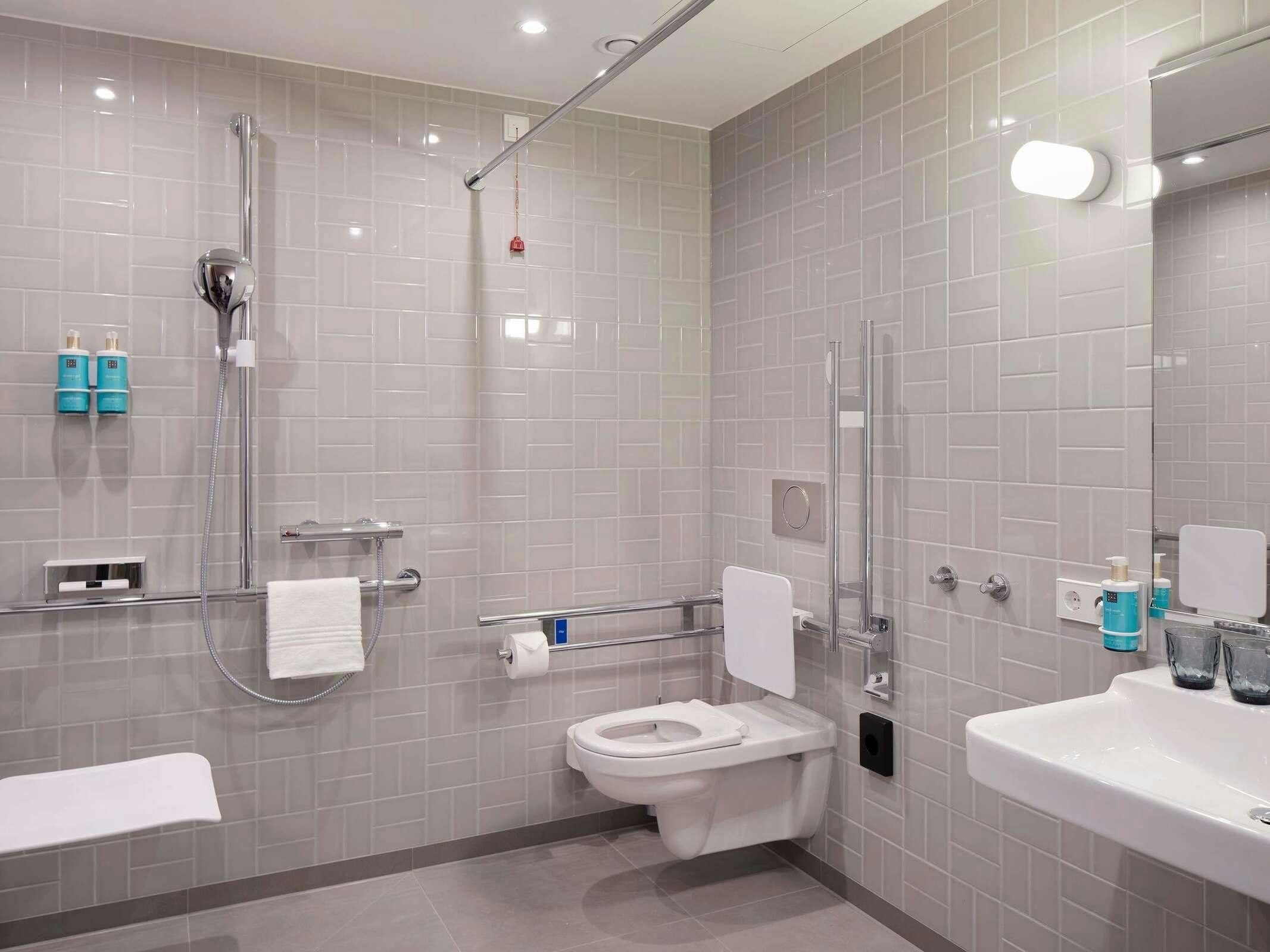 Hotel Novotel Hamburg Central Station photo 3