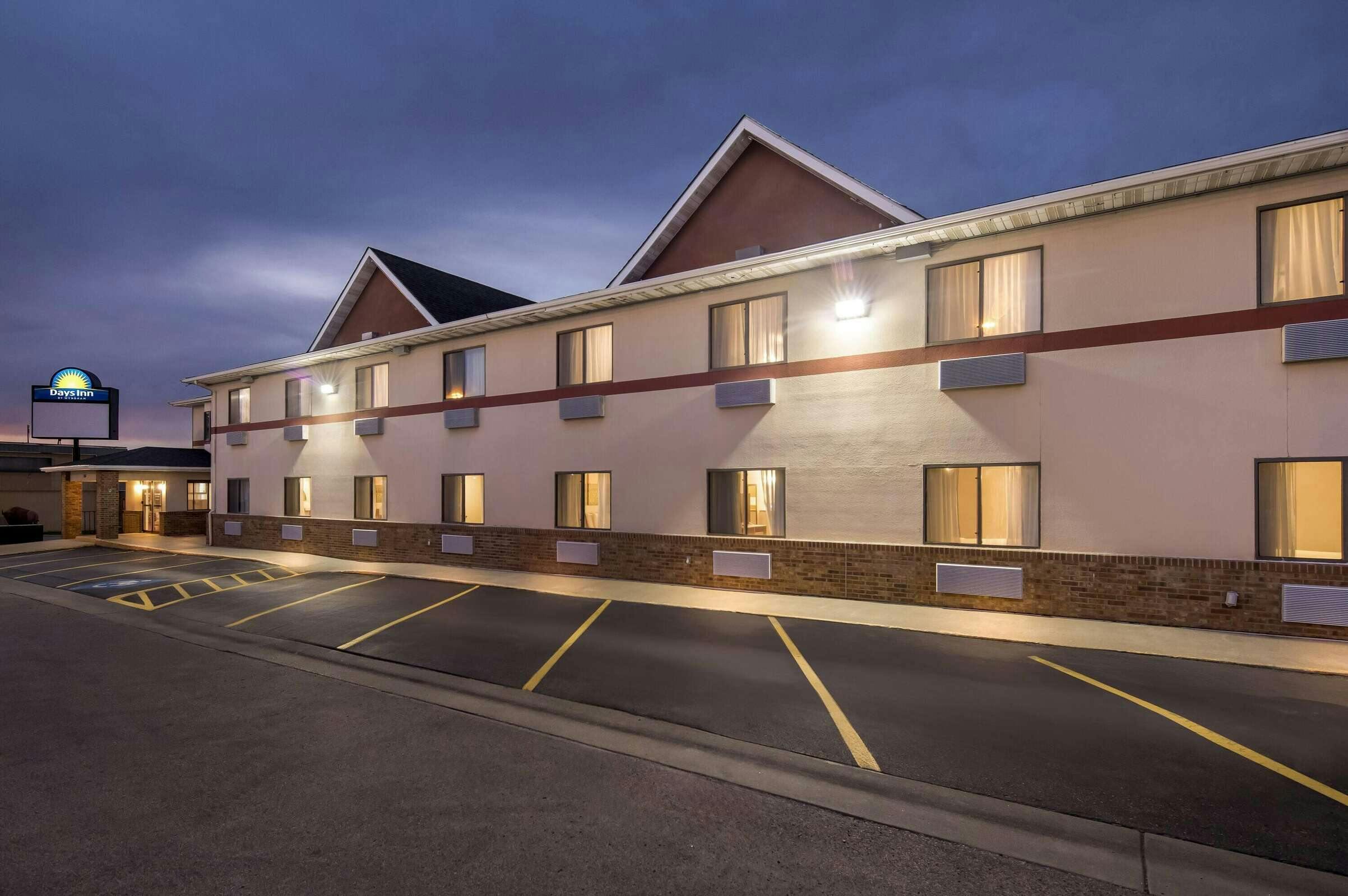 Hotel Days Inn Wall photo 4