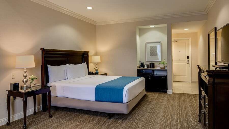 Hotel Ayres Hotel Fountain Valley - Huntington Beach photo 1