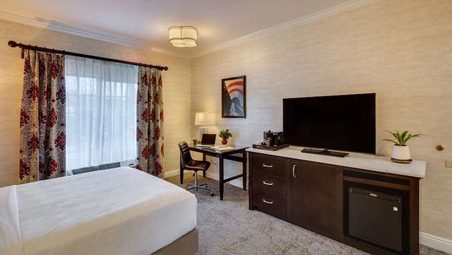 Hotel Ayres Hotel Costa Mesa Newport Beach photo 2
