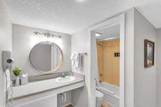 Hotel Sands Harbor Resort and Marina photo 3