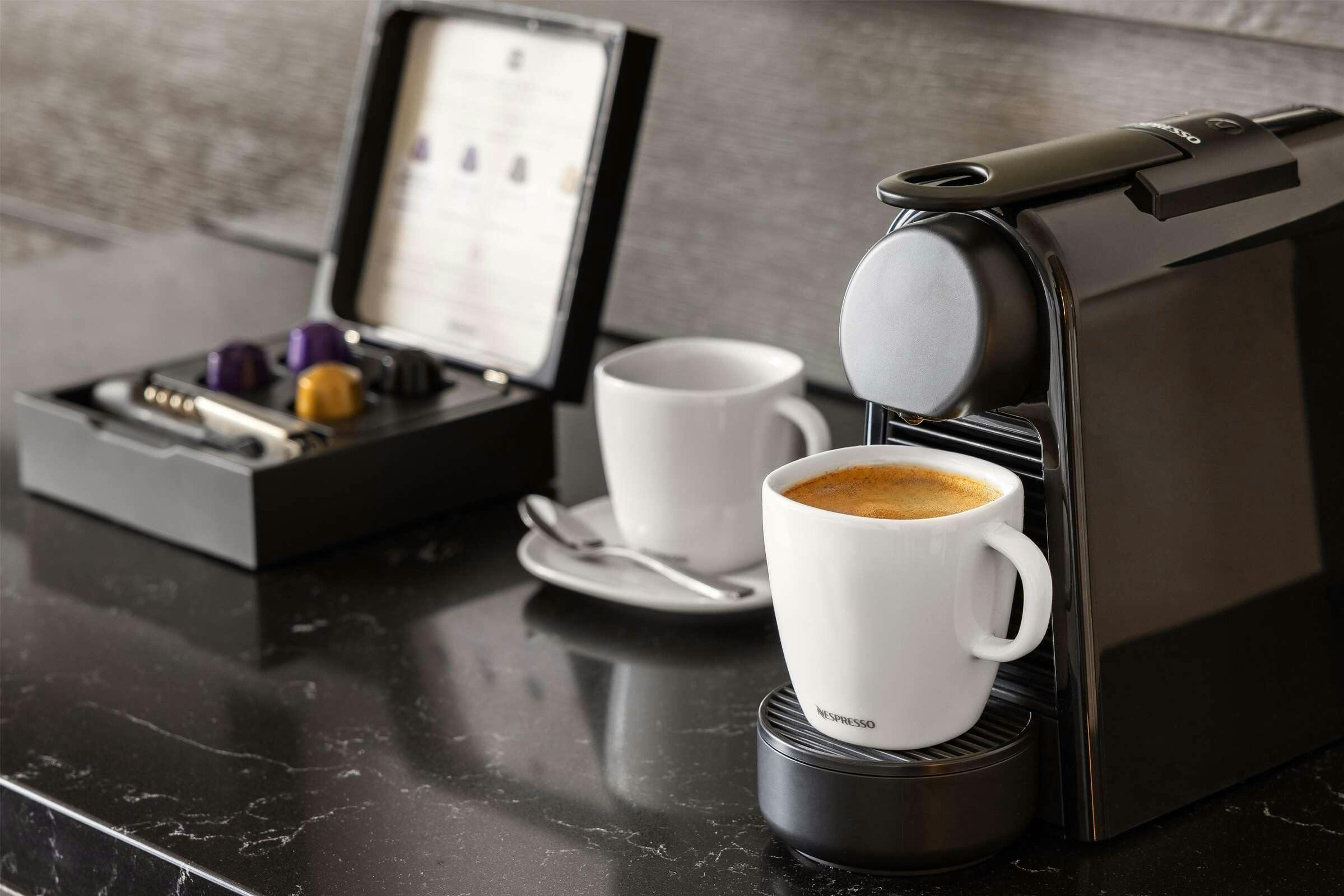 Hotel Le St-Martin Bromont Hotel & Suites photo 4