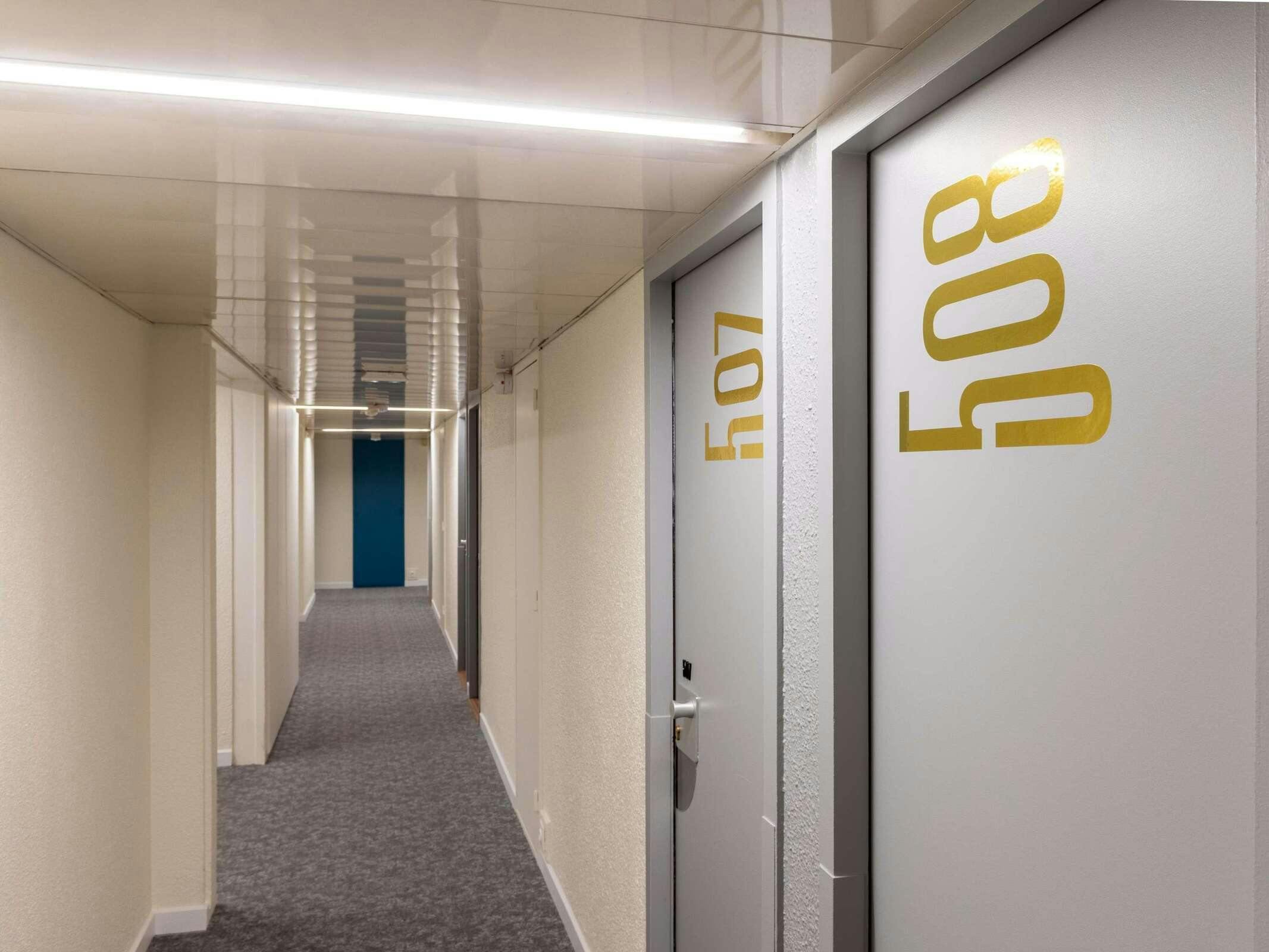 Hotel Ibis Lyon Est Bron photo 4