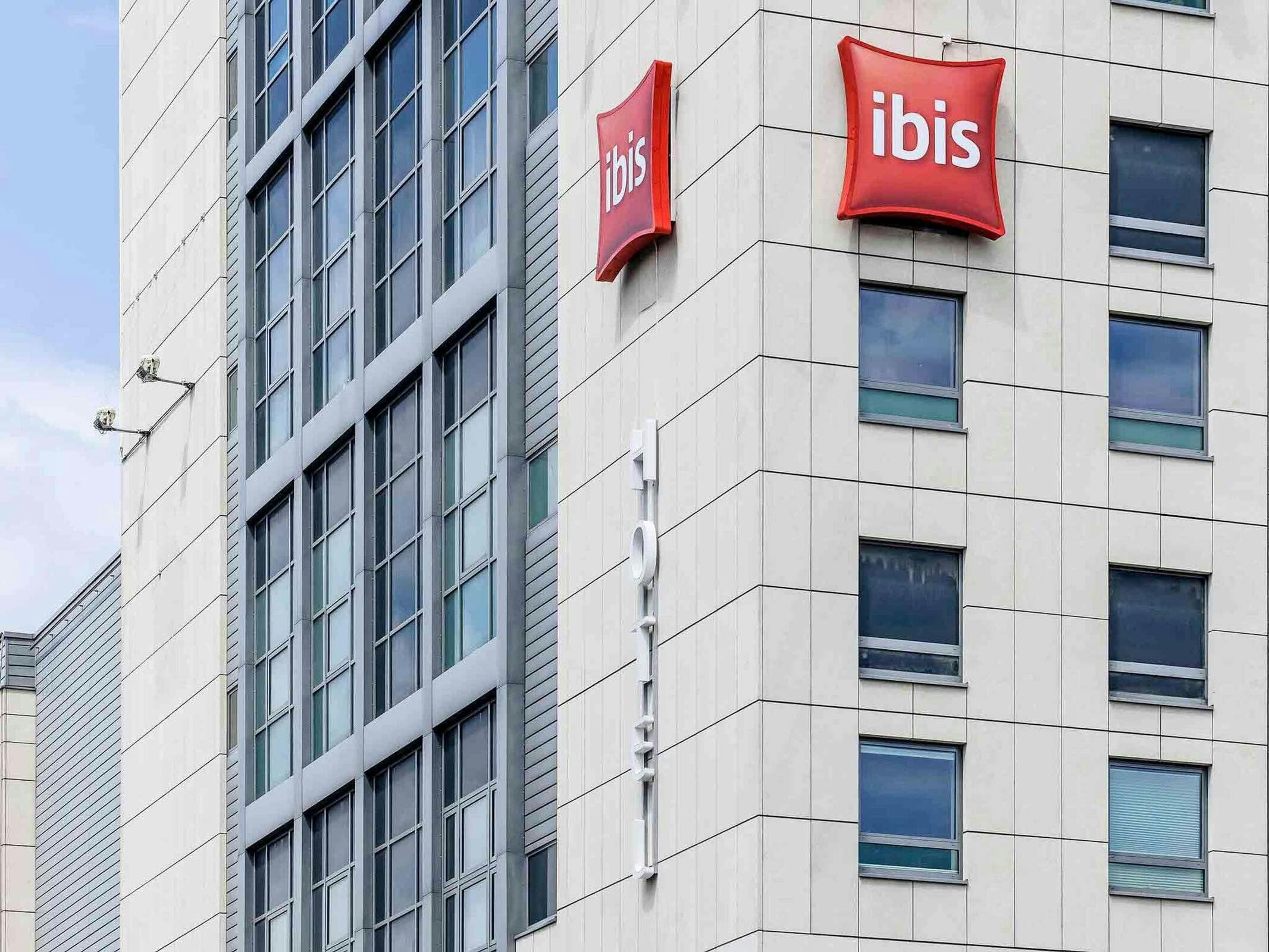 Hotel ibis Berlin Spandau photo 3