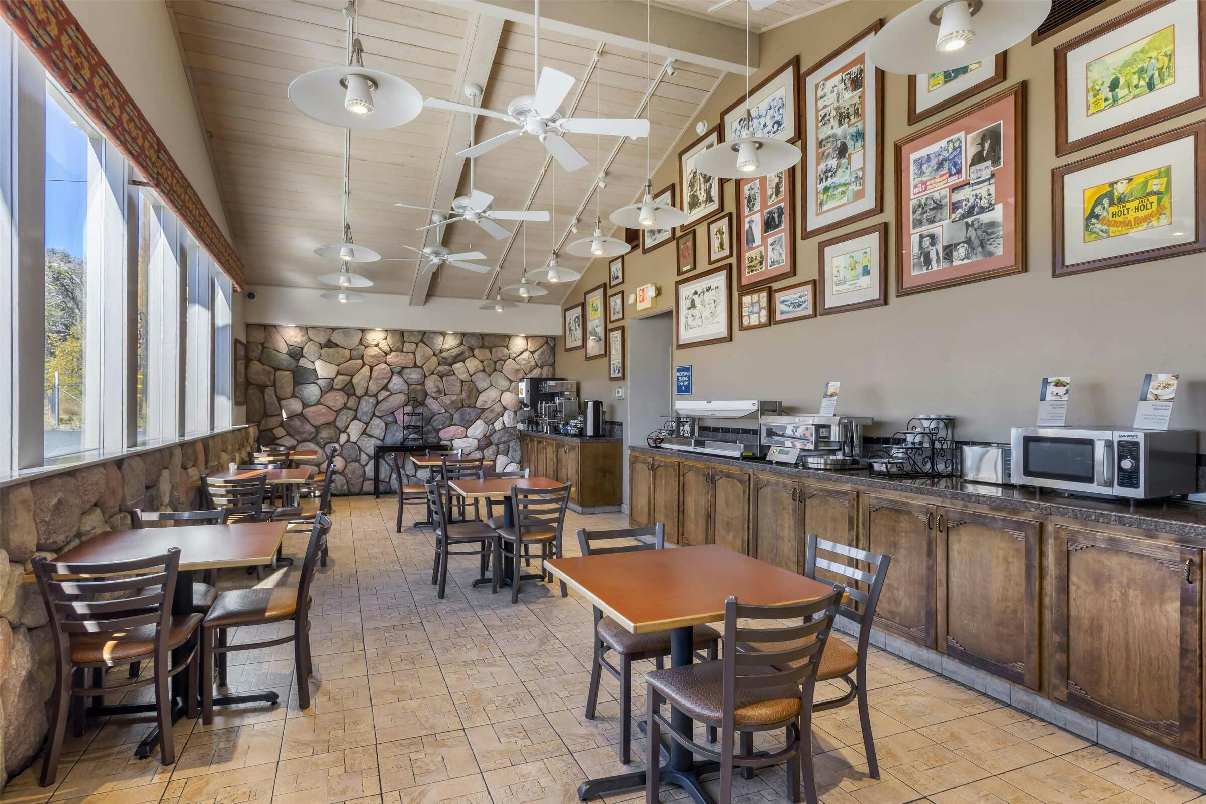 Hotel Best Western Plus Frontier Motel photo 3