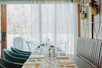 Hotel Nivia Born Boutique Hotel photo 5