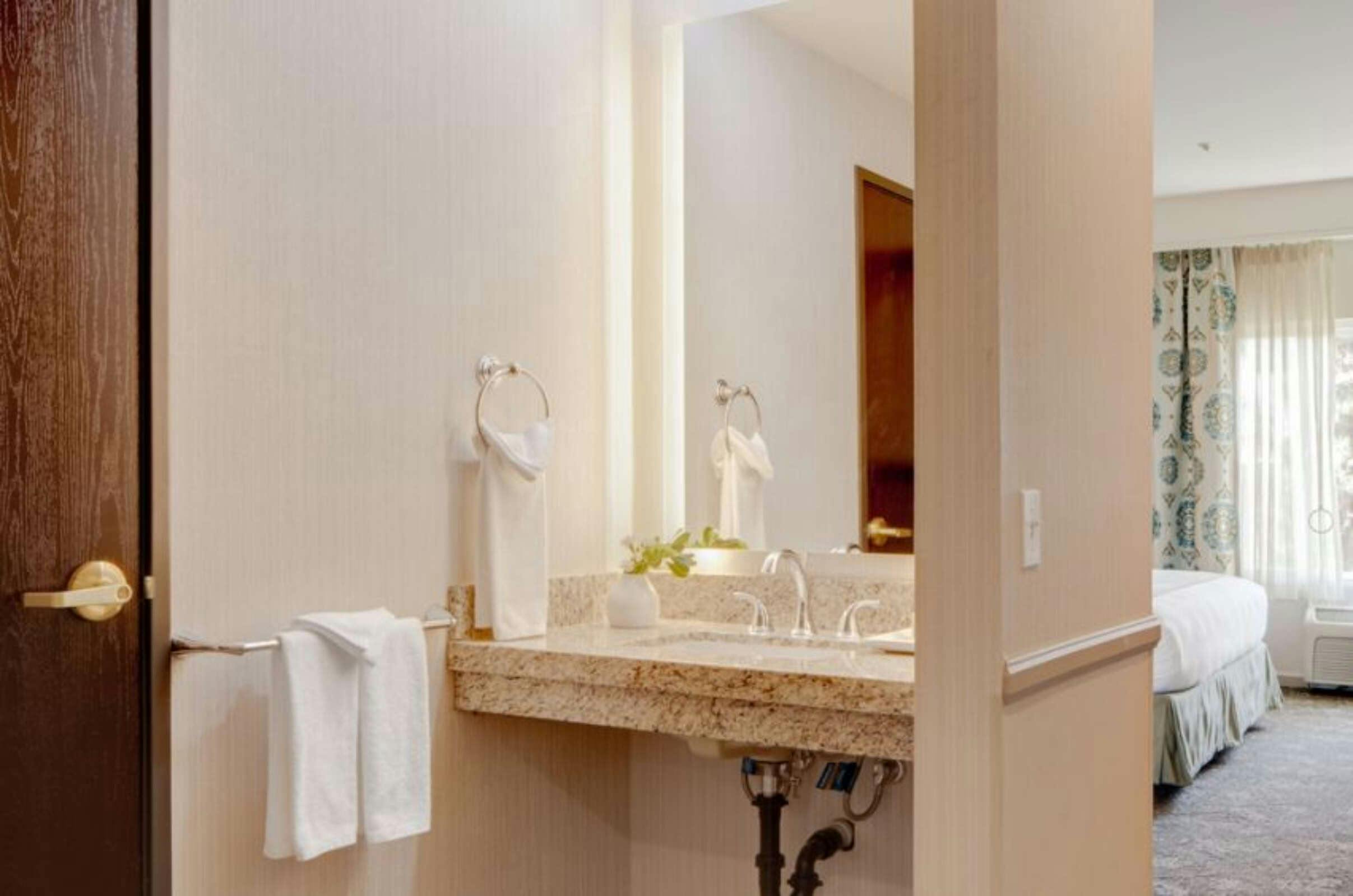 Hotel Ayres Hotel Corona – Riverside photo 3