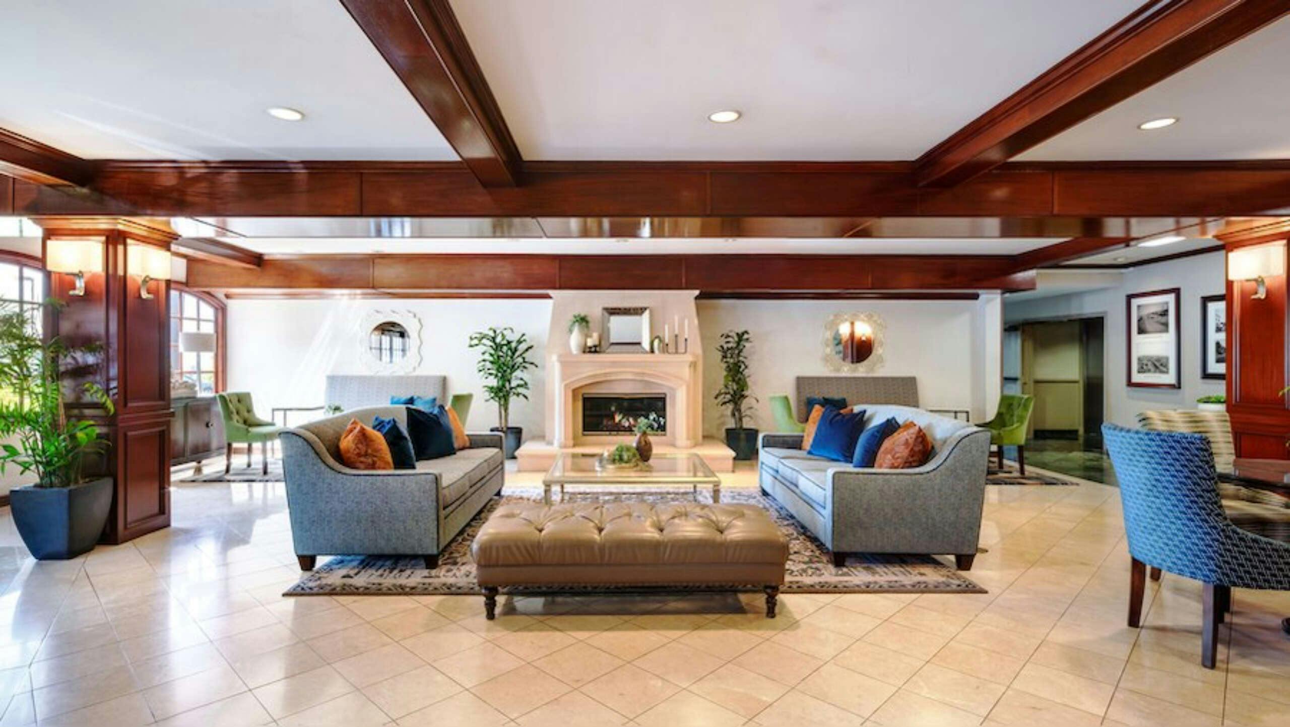 Ayres Suites Diamond Bar