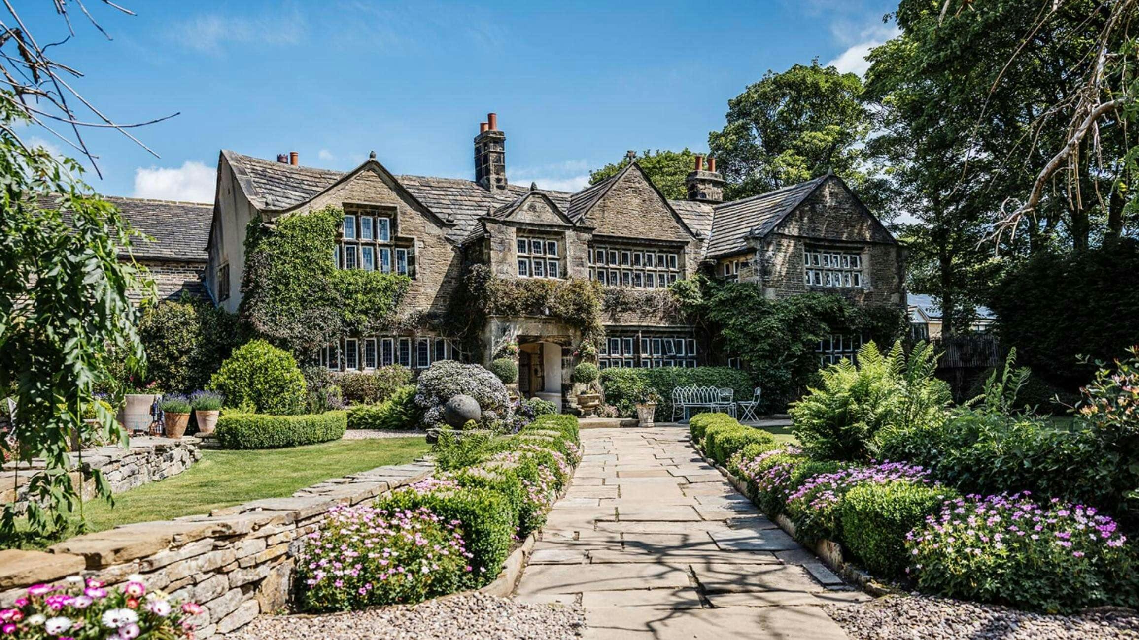 Holdsworth House Hotel