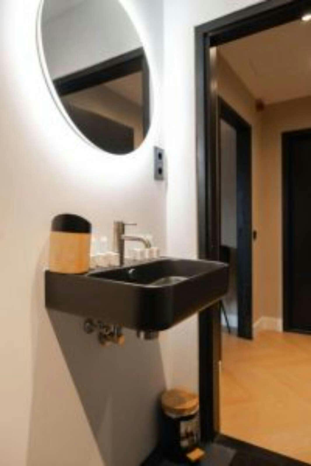 Hotel Hotel Eighty Three photo 1