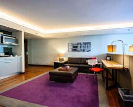 Hotel Las Suites photo 5