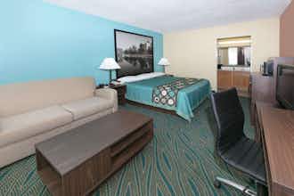 Hotel Super 8 by Wyndham Duncan OK photo 5