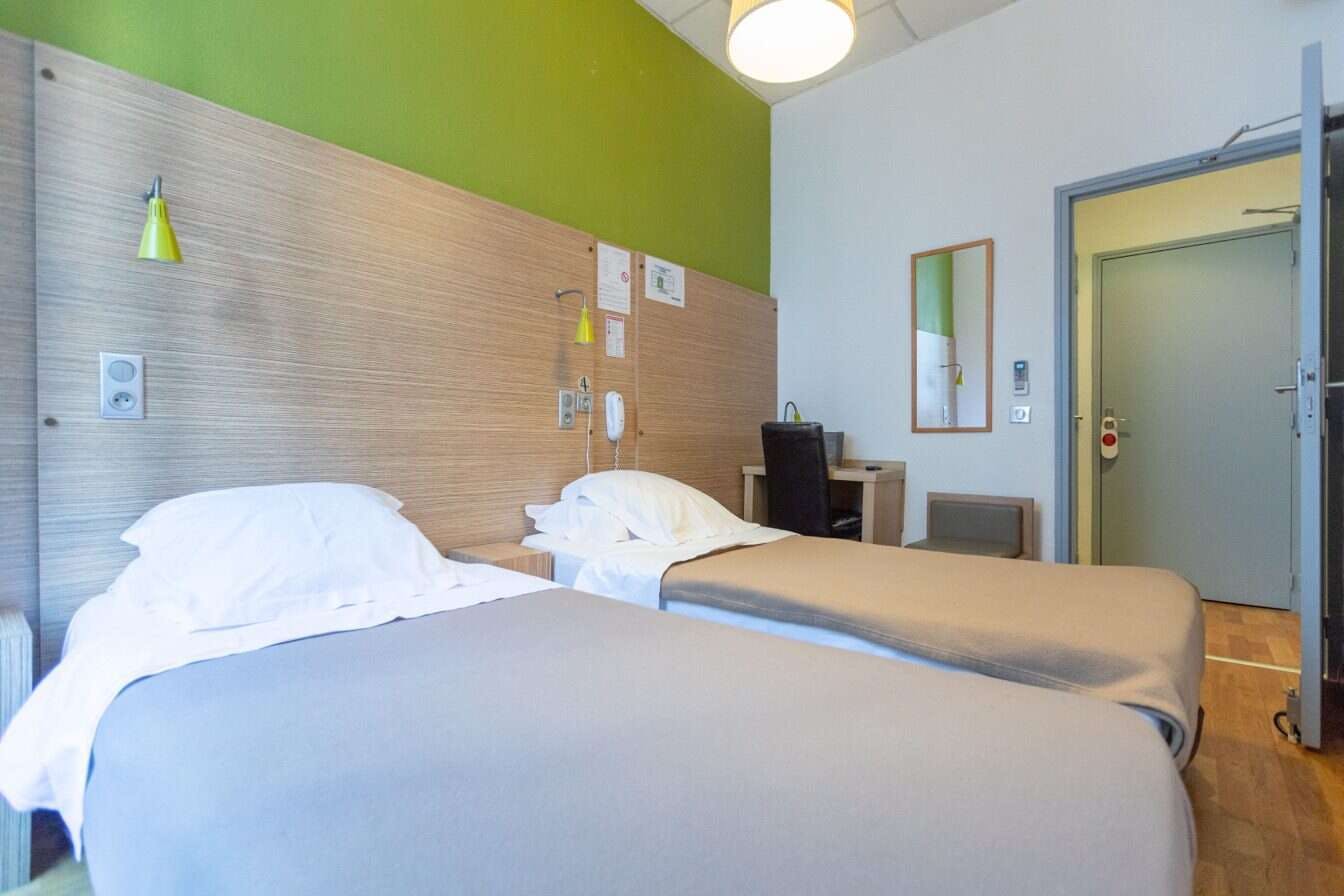 Hotel Hotel Edmond Rostand photo 4