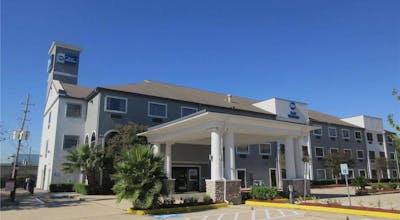 Best Western Champions Forest Inn And Suites