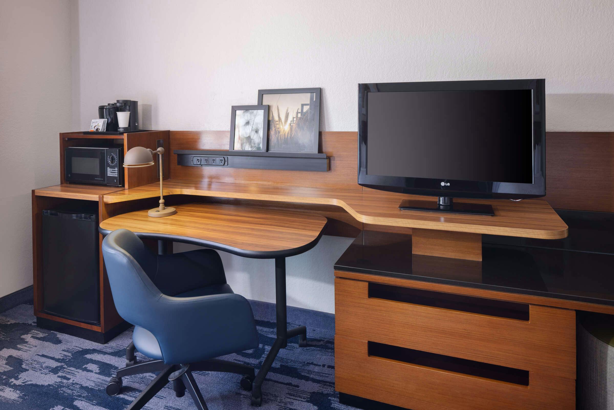 Hotel Fairfield Inn & Suites Jacksonville Airport photo 4