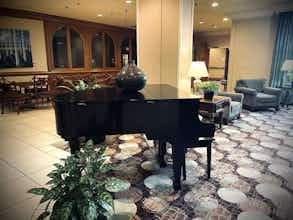 Hotel Independent (Sphc) Lynchburg Grand Essential By Ihg photo 2