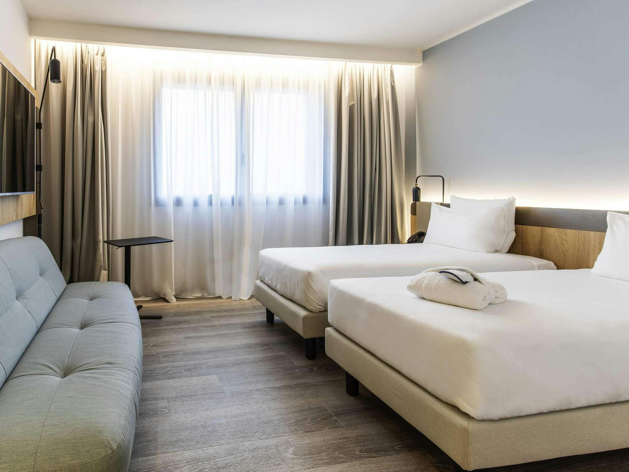 Hotel Novotel Parma Centro photo 2