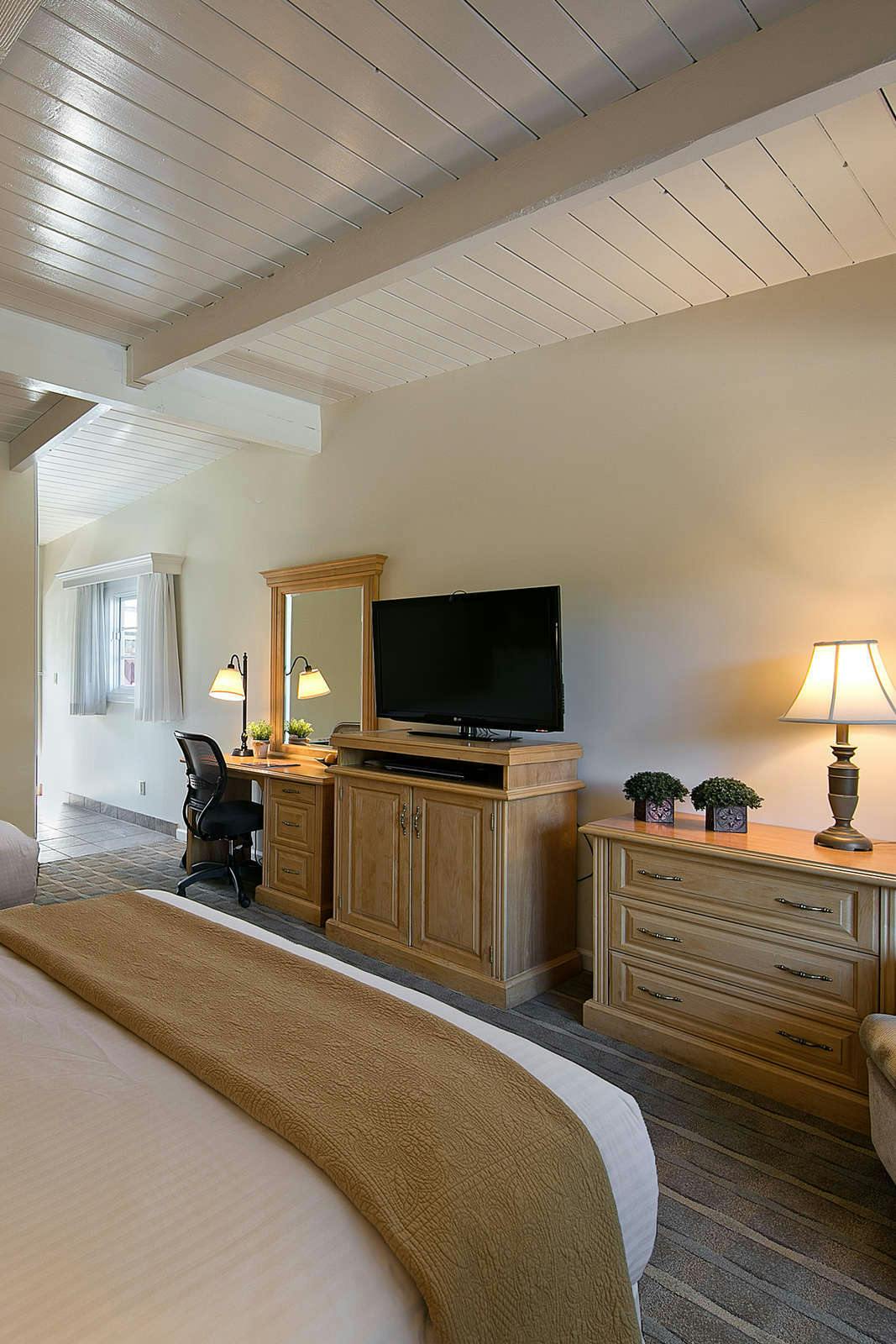 Hotel Best Western PLUS Santa Barbara photo 4